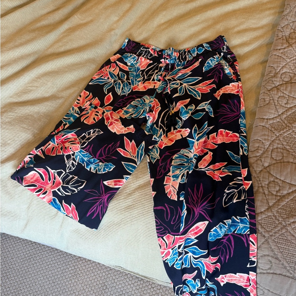 Tommy Bahama Navy Floral Pants
